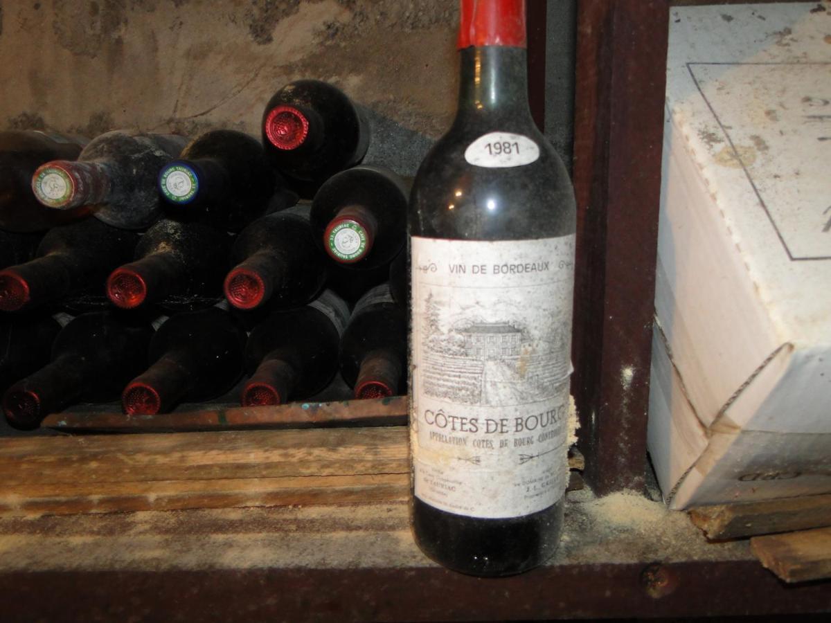 Chateau Monichot Organic Vineyard Tauriac  Экстерьер фото